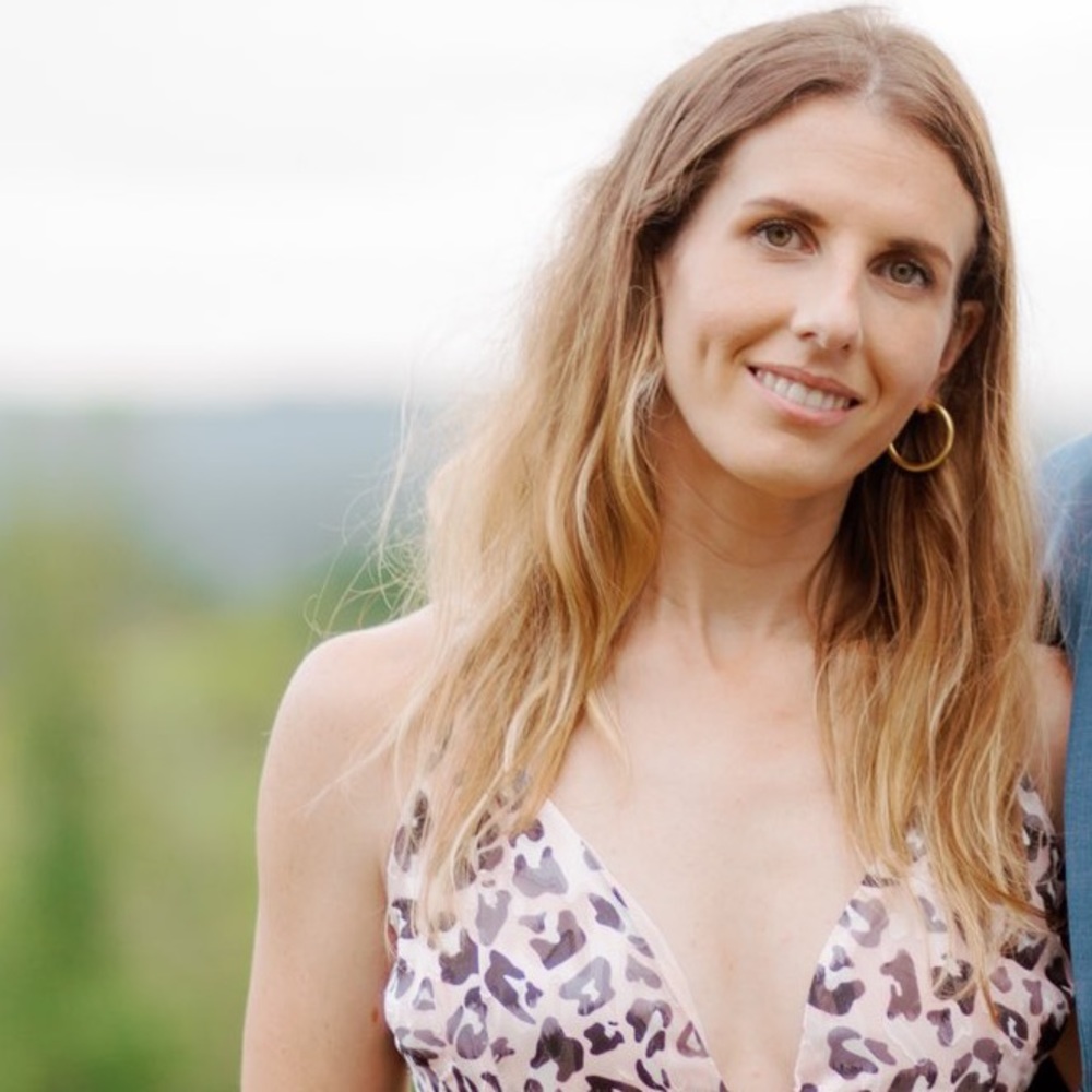 Meet your Posher, Caroline